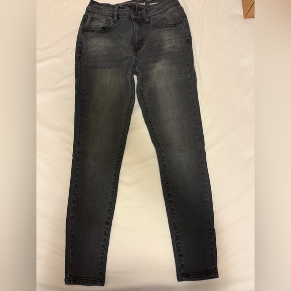 Wallflower Denim - Wallflower - The Legendary Fit - Washed/Faded Black Jegging (EUC)